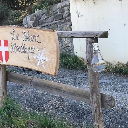 Chalet-le-blanc-nordique Le Bouchet-Mont Charvin