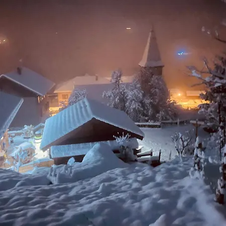 Le Blanc Nordique Chalet Le Bouchet-Mont Charvin