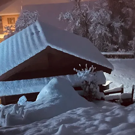 Chalet-le-blanc-nordique *